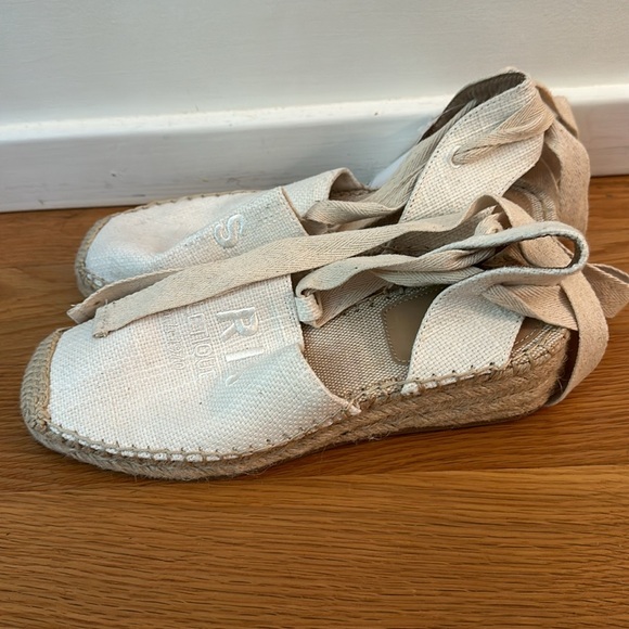 H&M ‘Paris’ Embroidered Tie-strap espadrilles, Size 7 - Picture 7 of 8